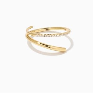 Never worn woman’s ring from Uncommon James